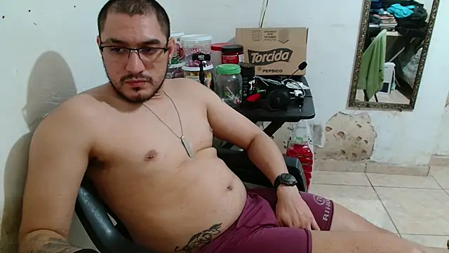 Leonino231 online show from October 5, 2025, 1:51 am