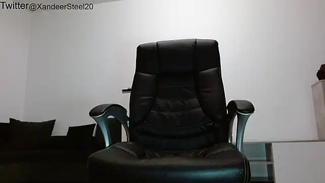 Xandeer Steel online show from November 13, 2025, 4:11 pm