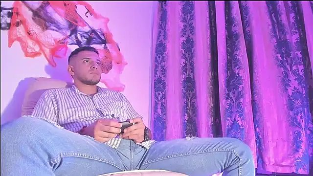 Snapshot of nico_rivera chatting on October 26, 2025, 1:28 am nico rivera online show from October 26, 2025, 1:28 am