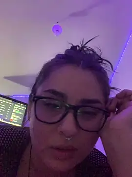  niceteets online show from December 4, 2025, 11:59 pm