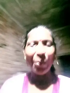 Savita992 online show from October 2, 2025, 2:31 pm