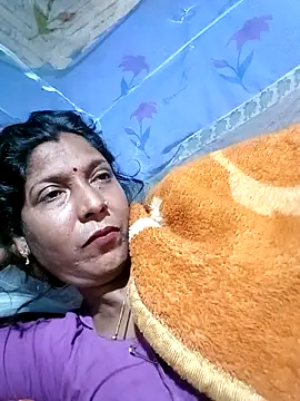 Savita992 online show from February 15, 2026, 8:41 pm