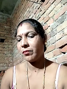 Savita992 online show from October 5, 2025, 1:46 pm