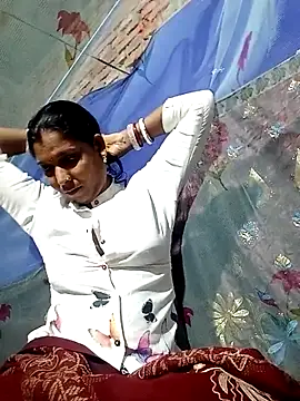 Savita992 online show from November 4, 2025, 9:51 pm