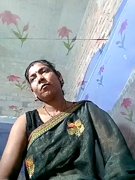 Savita992 online show from March 5, 2026, 6:15 pm