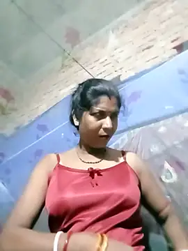 Snapshot of Savita992 chatting on July 23, 2026, 8:05 pm Savita992 online show from July 23, 2026, 8:05 pm
