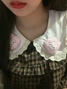 Linhtruong  online show from December 5, 2025, 4:33 am