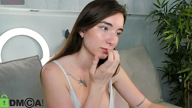 Snapshot of Adelina_Bliss chatting on June 25, 2026, 9:03 am Adelina Bliss online show from June 25, 2026, 9:03 am