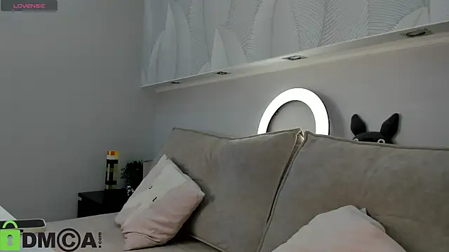 Snapshot of Adelina_Bliss chatting on June 24, 2026, 9:19 am Adelina Bliss online show from June 24, 2026, 9:19 am
