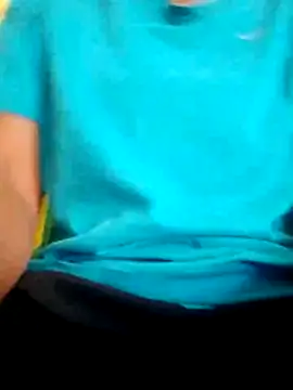 Snapshot of Daisygirl9 chatting on November 7, 2025, 7:35 am Daisygirl9 online show from November 7, 2025, 7:35 am