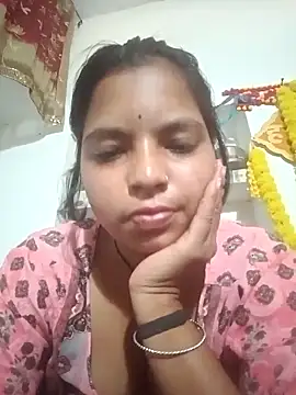 Snapshot of Daisygirl9 chatting on October 13, 2025, 1:51 am Daisygirl9 online show from October 13, 2025, 1:51 am