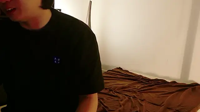 C-4bomb online show from February 11, 2026, 2:11 am