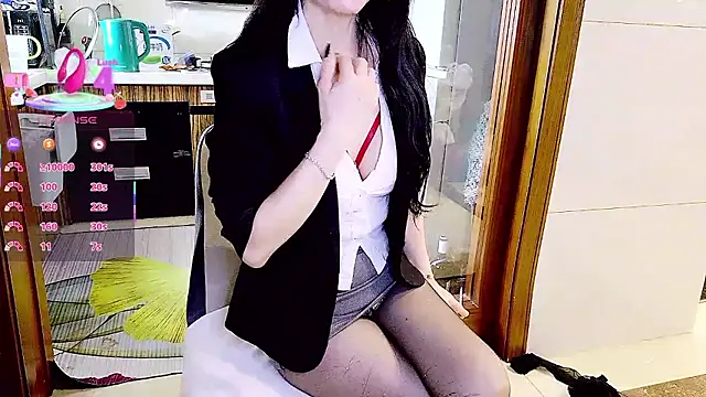 Snapshot of xinxinbabe chatting on September 18, 2025, 8:28 am xinxinbabe online show from September 18, 2025, 8:28 am