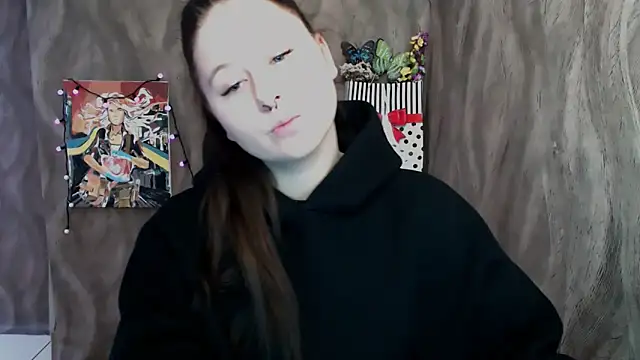 Linda S  online show from November 10, 2025, 3:17 pm