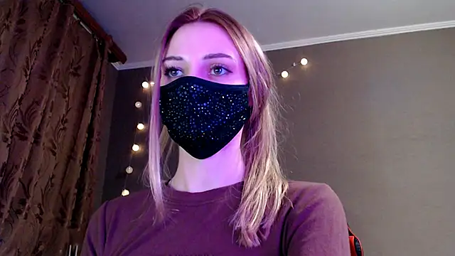 Snapshot of Iris_lave chatting on February 19, 2026, 4:04 pm Iris lave online show from February 19, 2026, 4:04 pm