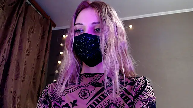 Snapshot of Iris_lave chatting on February 14, 2026, 6:08 pm Iris lave online show from February 14, 2026, 6:08 pm