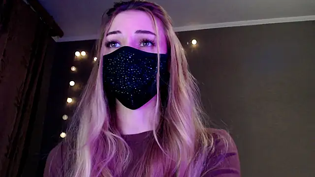 Snapshot of Iris_lave chatting on January 17, 2026, 3:04 pm Iris lave online show from January 17, 2026, 3:04 pm