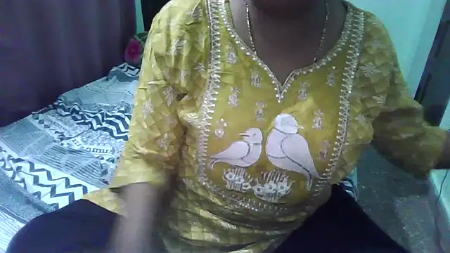 Snapshot of kushi25_bangalore chatting on April 14, 2026, 5:51 pm kushi25 bangalore online show from April 14, 2026, 5:51 pm