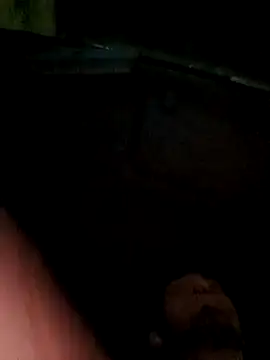 Snapshot of Frank0021 chatting on October 9, 2025, 10:05 am Frank0021 online show from October 9, 2025, 10:05 am