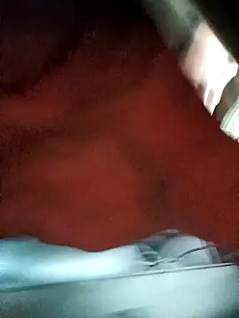 Snapshot of Frank0021 chatting on October 30, 2025, 8:39 pm Frank0021 online show from October 30, 2025, 8:39 pm