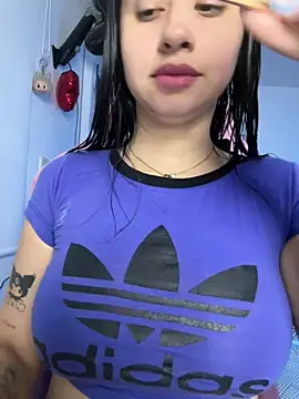 Snapshot of lucy_grey25 chatting on March 6, 2026, 2:34 pm lucy grey25 online show from March 6, 2026, 2:34 pm