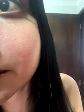 lucy grey25 online show from December 23, 2025, 12:43 am