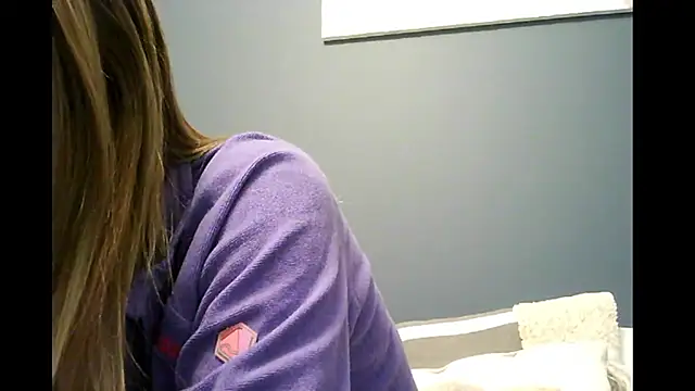 Snapshot of Ginger-bb chatting on December 3, 2025, 7:41 am Ginger-bb online show from December 3, 2025, 7:41 am