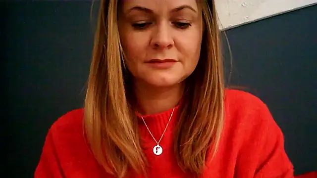 Snapshot of Ginger-bb chatting on February 3, 2026, 7:13 am Ginger-bb online show from February 3, 2026, 7:13 am