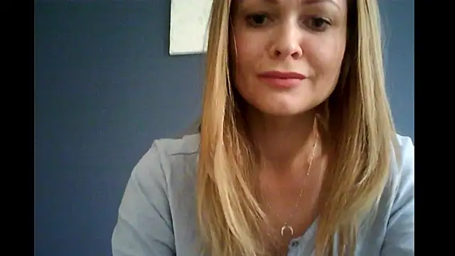 Snapshot of Ginger-bb chatting on March 25, 2026, 6:57 am Ginger-bb online show from March 25, 2026, 6:57 am