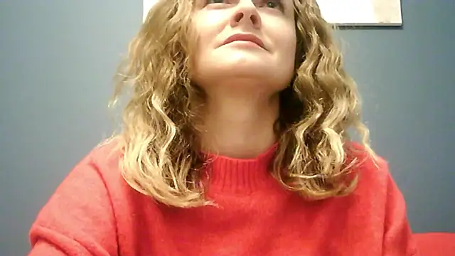 Snapshot of Ginger-bb chatting on December 23, 2025, 7:18 am Ginger-bb online show from December 23, 2025, 7:18 am