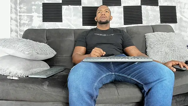 Snapshot of big_blackmen19 chatting on July 16, 2026, 12:57 pm big blackmen19 online show from July 16, 2026, 12:57 pm