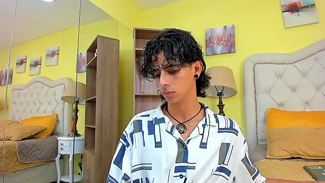 Ibratxandy online show from October 15, 2025, 9:12 pm