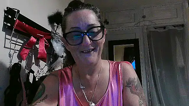 Mistress-Ivy51 online show from October 20, 2025, 6:26 am