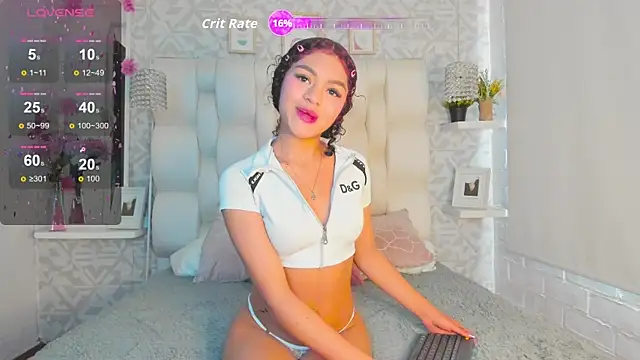 Snapshot of Ashlyleee chatting on November 10, 2025, 7:19 pm Ashlyleee online show from November 10, 2025, 7:19 pm