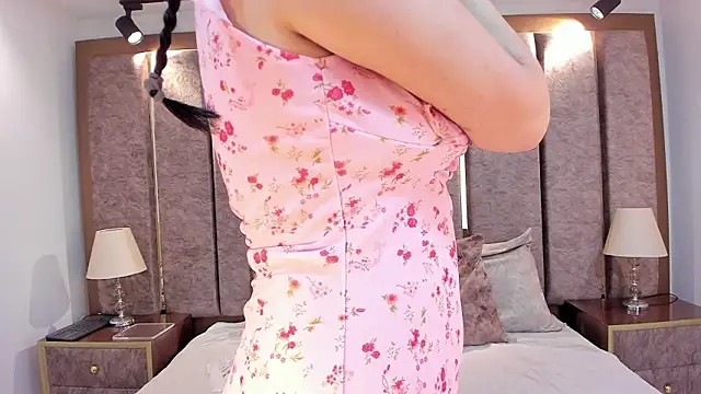 Snapshot of BarbieMonet chatting on January 17, 2026, 10:24 pm BarbieMonet online show from January 17, 2026, 10:24 pm