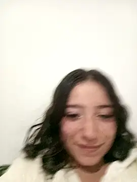 venuss09 s online show from March 7, 2026, 3:35 am