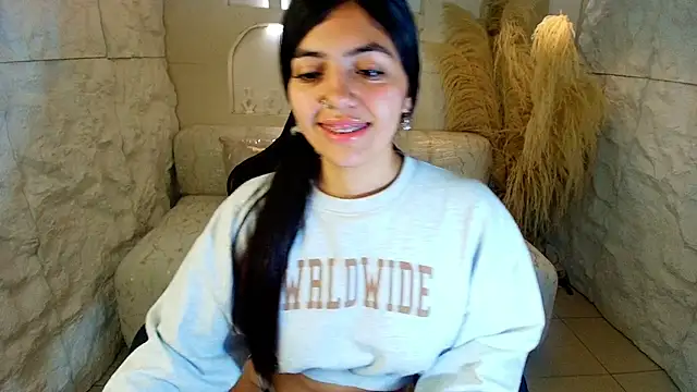 cami goddess r online show from November 15, 2025, 1:15 pm