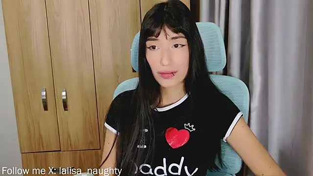 Snapshot of Lisa_manobann chatting on May 1, 2026, 6:57 pm Lisa manobann online show from May 1, 2026, 6:57 pm