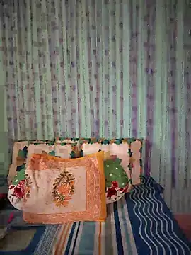 Snapshot of Ishu_Lovee chatting on July 10, 2026, 5:40 am Ishu Lovee online show from July 10, 2026, 5:40 am