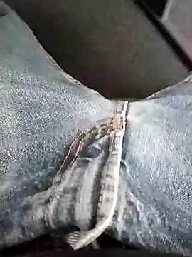 Ajayy01 online show from October 6, 2025, 10:38 am