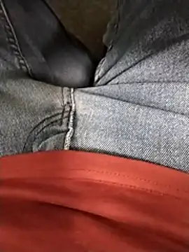 Ajayy01 online show from April 10, 2026, 9:49 am