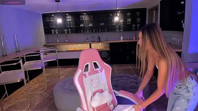 MaddyOwens online show from March 18, 2026, 10:40 am