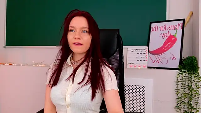 Snapshot of NoraHaynes chatting on April 28, 2026, 3:11 am NoraHaynes online show from April 28, 2026, 3:11 am