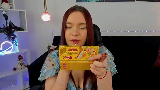 NoraHaynes online show from December 23, 2025, 3:17 am