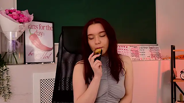 Snapshot of NoraHaynes chatting on May 11, 2026, 3:08 am NoraHaynes online show from May 11, 2026, 3:08 am
