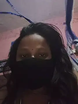 shalubhabhi69 online show from November 24, 2025, 6:41 pm