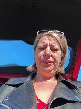 Snapshot of Milena-MilfaXXX chatting on March 27, 2026, 3:26 am Milena-MilfaXXX online show from March 27, 2026, 3:26 am