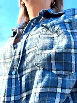 Snapshot of Milena-MilfaXXX chatting on March 30, 2026, 4:14 am Milena-MilfaXXX online show from March 30, 2026, 4:14 am