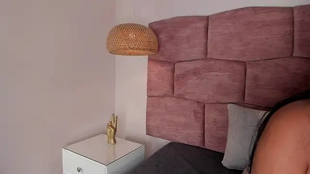 dani velvet online show from February 26, 2026, 3:06 am