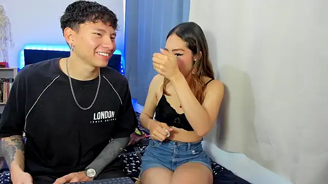 Tatiiana n Damiian online show from December 15, 2025, 2:45 pm